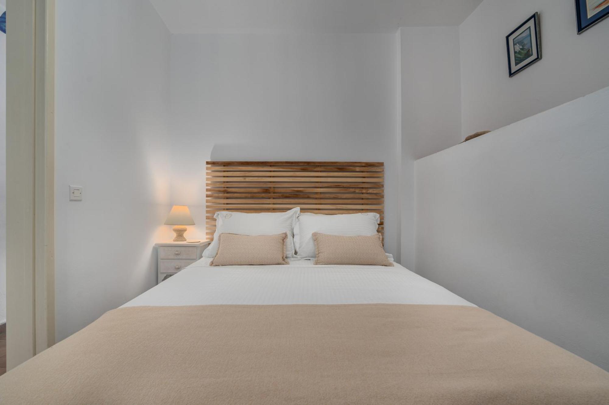 Niovi Seaview Apartments 阿约伊阿波斯托洛伊 外观 照片