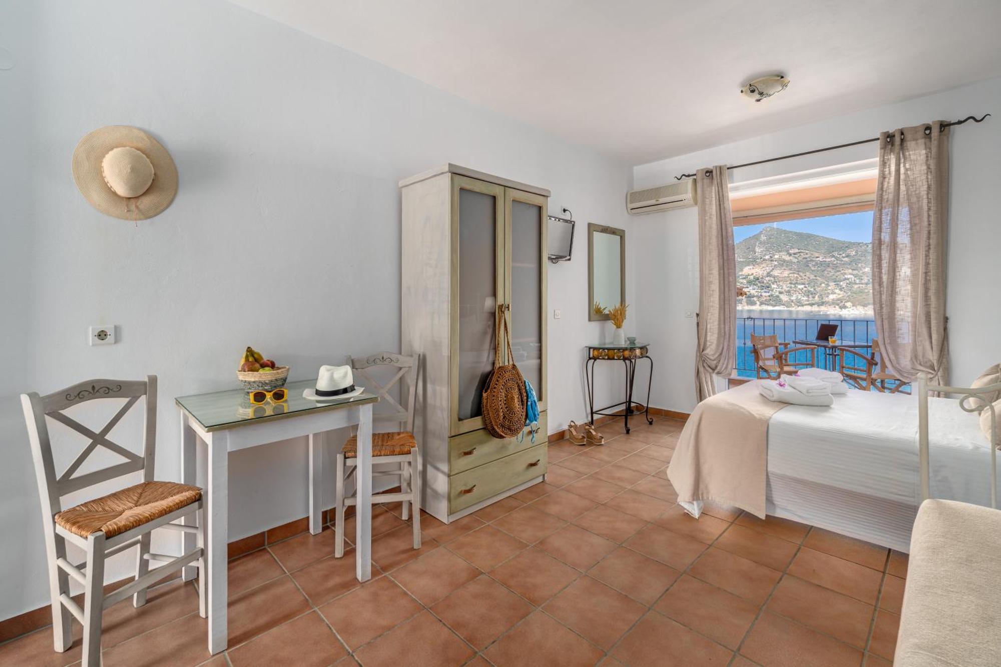 Niovi Seaview Apartments 阿约伊阿波斯托洛伊 外观 照片